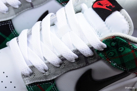 Dunk DV0827-100 Nike Low Plaid Tartan 0109